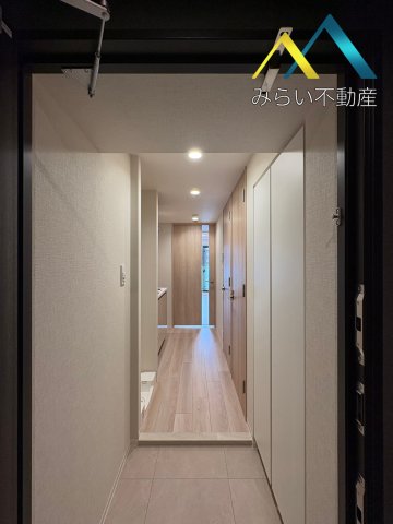 玄関　自社撮影写真