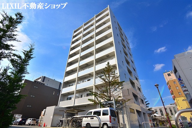 建物外観　レイクタウンでのお部屋探しは、『地元』の当社にお任せ下さい！