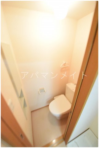 トイレ　ゆったりとした空間のトイレです