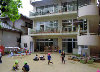 幼稚園・保育園　扇町同胞幼稚園（幼稚園・保育園）まで449m