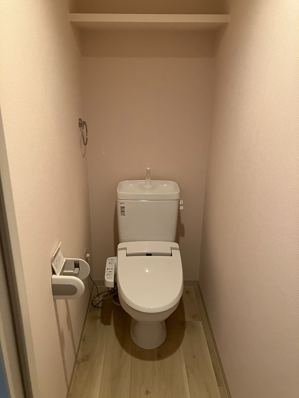 グランコルベール西院のトイレ写真