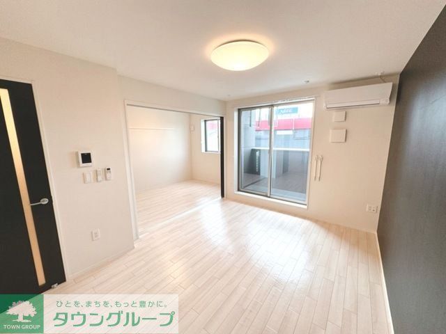 居室・リビング　お問合せはタウンハウジングまで！※現地待合わせ相談可能