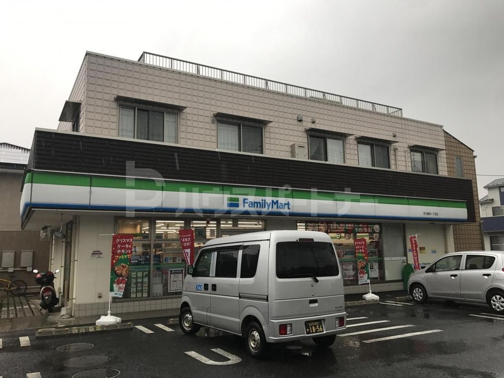 コンビニ　ファミリーマート市川曽谷一丁目店（コンビニ）まで360m