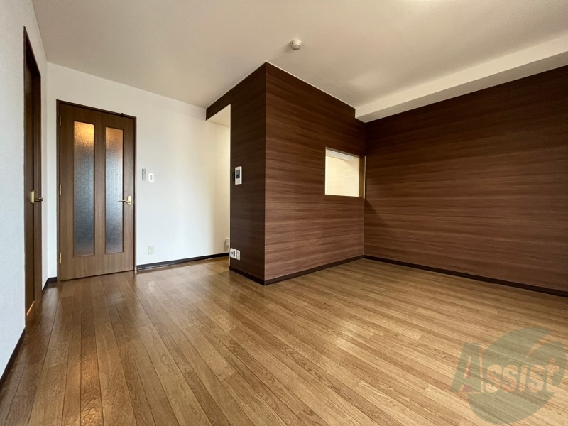 居室・リビング　広くてキレイなお部屋が広がっていて、充実した生活が送れそう。