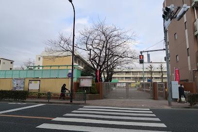 小学校　葛飾区立道上小学校（小学校）まで230m