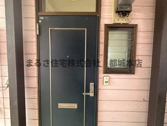玄関　101の写真です