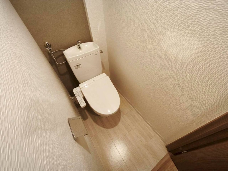 トイレ　トイレです。ウォシュレット付を探している方、おすすめです！