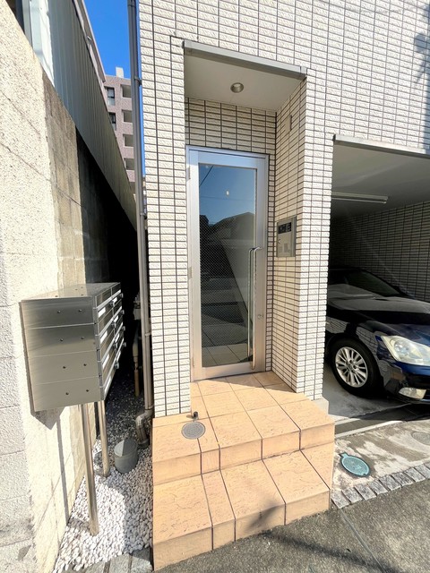 エントランス　★内階段★