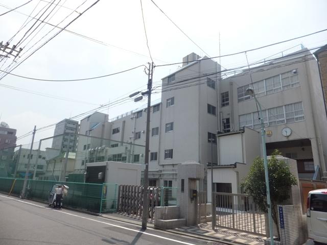 中学校　江東区立深川第六中学校（中学校）まで1104m