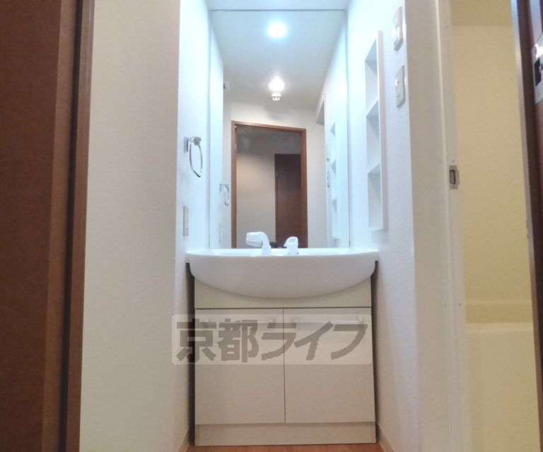 バス・シャワールーム　浴槽広いです。