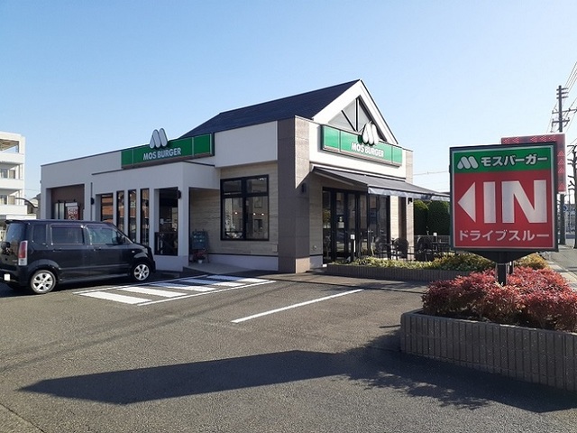 飲食店　モスバーガー川口店（飲食店）まで500m