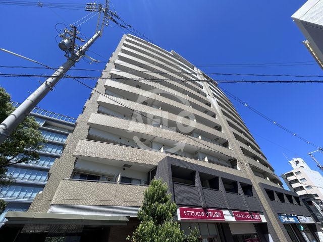 建物外観　淀川ウエストタワー　外観