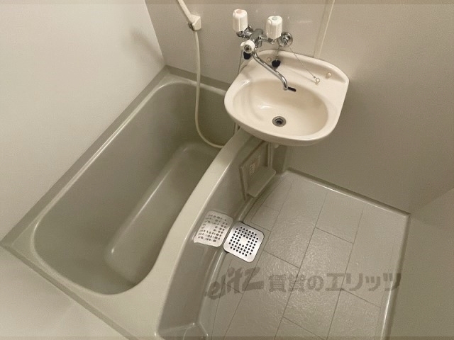 レオパレス日吉の風呂写真