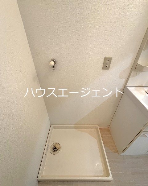 その他設備　洗濯機置き場は室内にございます※参考画像