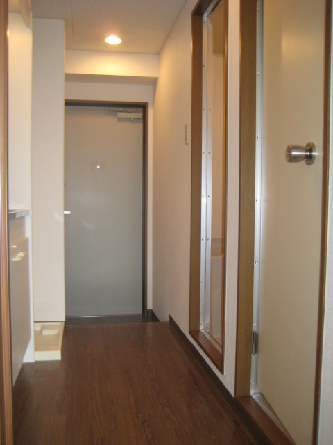 玄関　お部屋からみた玄関の写真です☆