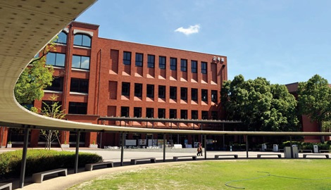 大学・短大　私立龍谷大学（大学・短大）まで2050m