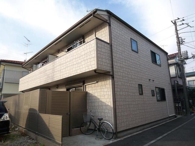 建物外観　最寄駅から徒歩４分の賃貸アパート