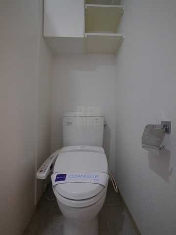 レジディア四谷三丁目のトイレ写真