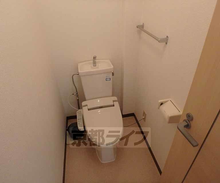トイレ　スッキリとしたトイレです。