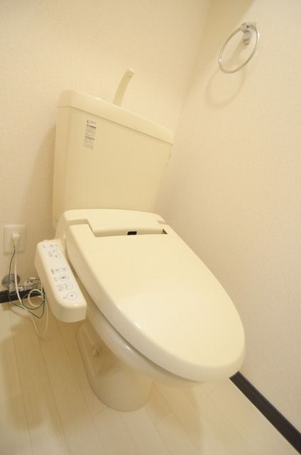 トイレ　シャワー付トイレ