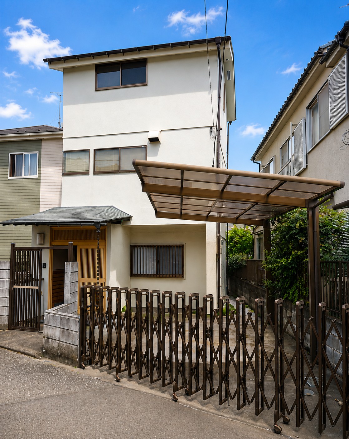 久米貸家|オール電化エコ給湯|3階建
