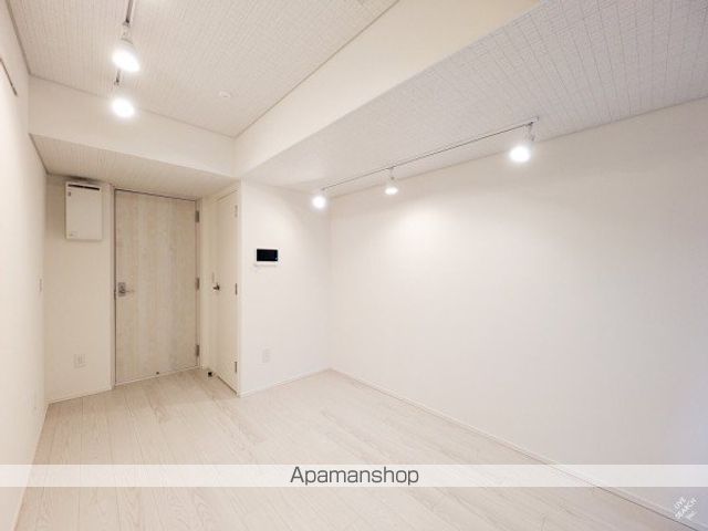 Brillia ist 池尻大橋の居間写真