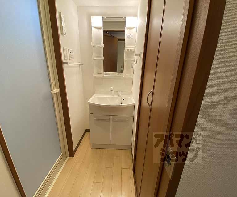 アーバネックス東山三条の内装写真