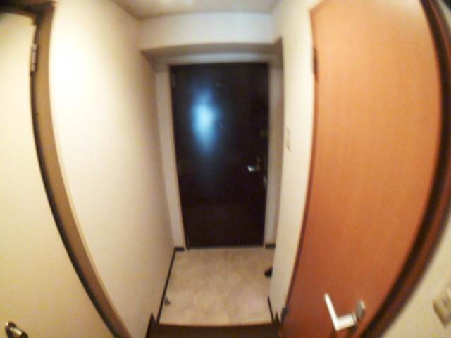メゾン中町の玄関写真