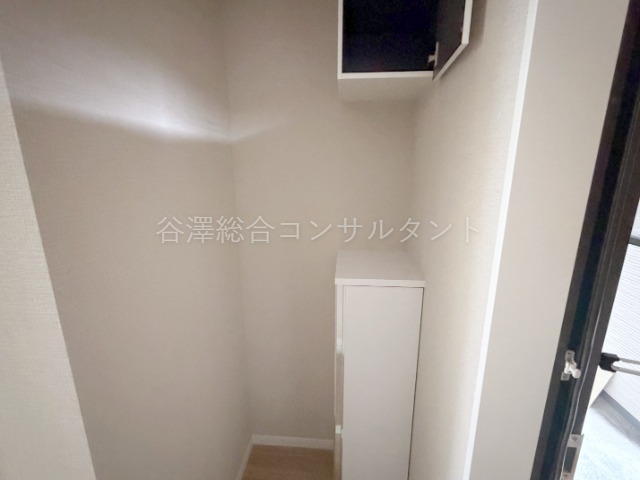 玄関　シューズボックス