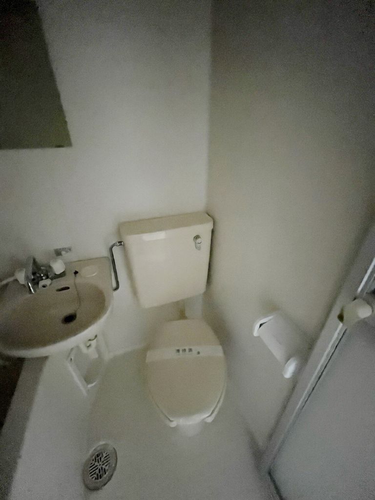 トイレ　トイレ