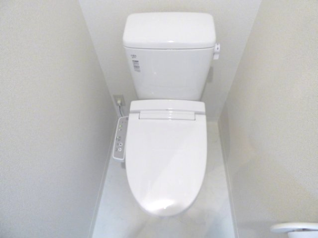 Haus von Gelande 練馬 b CASAのトイレ写真