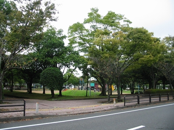 サーパス中央公園の周辺写真