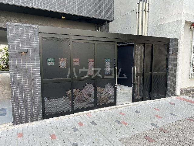 ディアレイシャス名古屋太閤通の外観写真