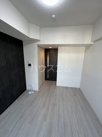 ディアレイシャス名古屋太閤通の居間写真