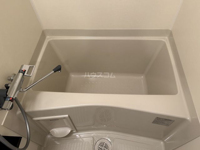 ディアレイシャス名古屋太閤通の風呂写真