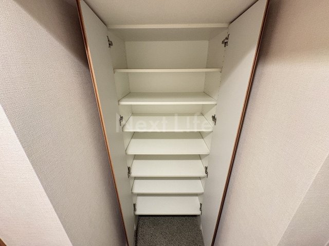 収納