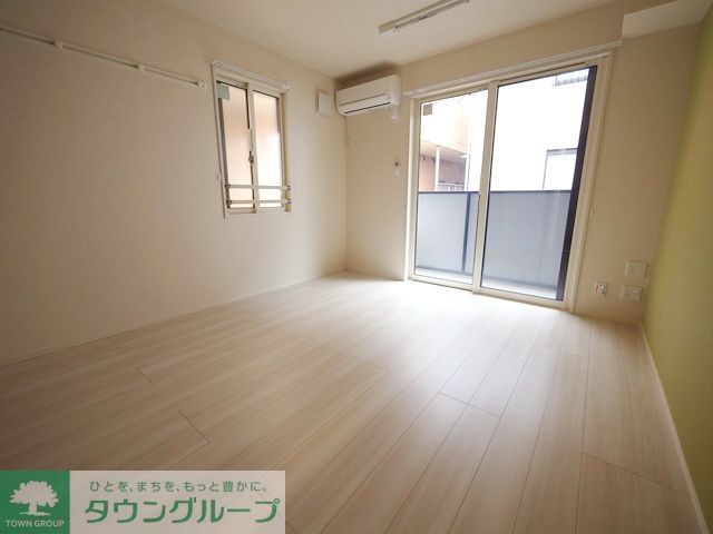 たか表参道の居間写真