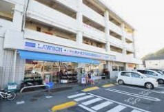 コンビニ　ローソン LTF栄飯島（コンビニ）まで613m