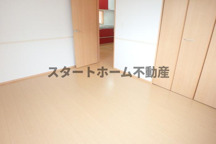 その他部屋・スペース　使い勝手のいい寝室です