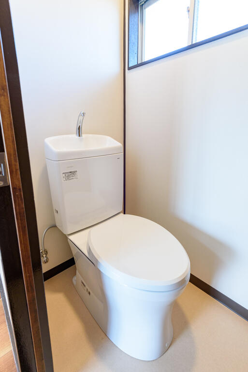 コーポよりやのトイレ写真
