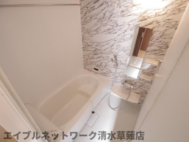 バス・シャワールーム　日々の疲れを癒すお風呂付です