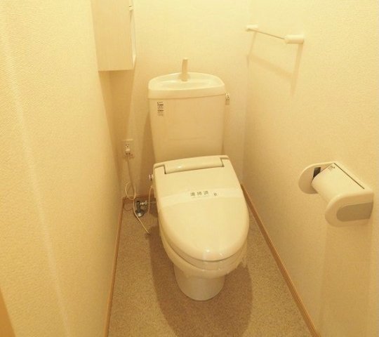 【行橋市大字大野井のアパートのトイレ】