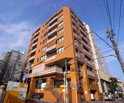 京都市上京区東橋詰町のマンションの建物外観