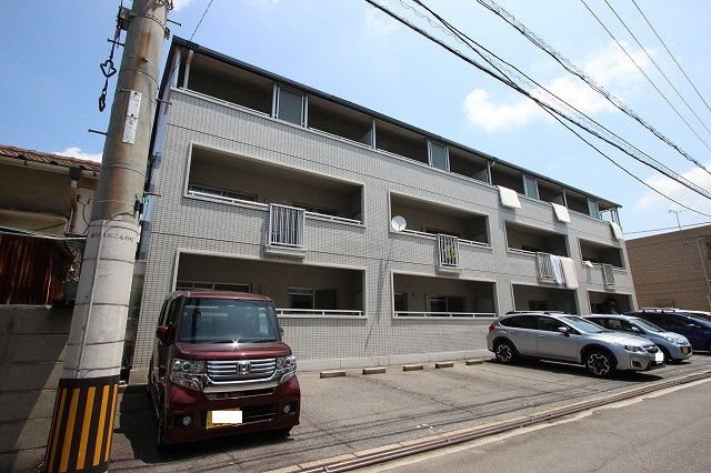 【広島市南区翠のマンションの駐車場】