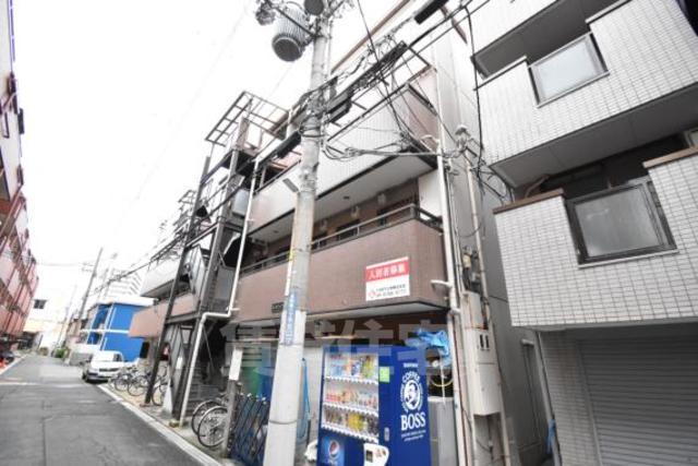 吹田市岸部南のマンションの建物外観