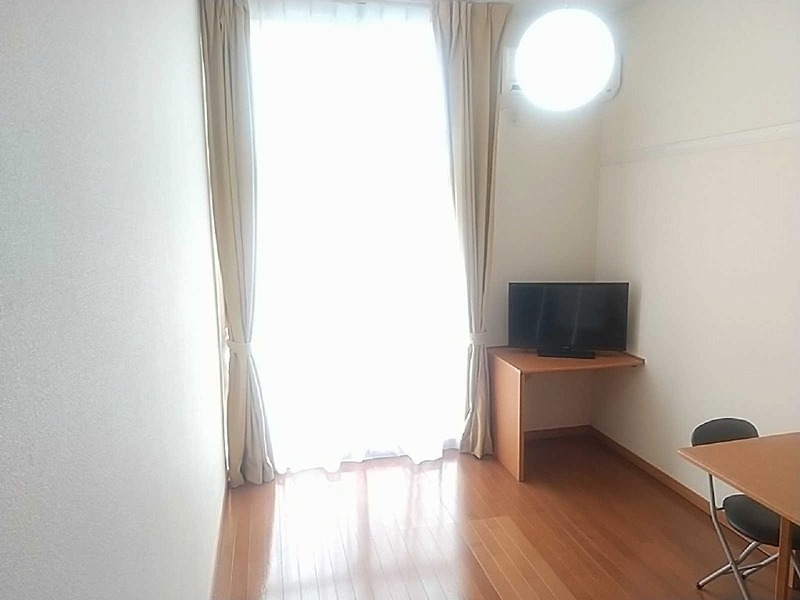 居室・リビング　家具家電付き