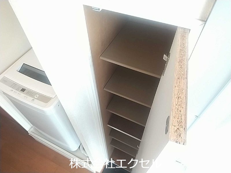 その他設備　シューズボックス
