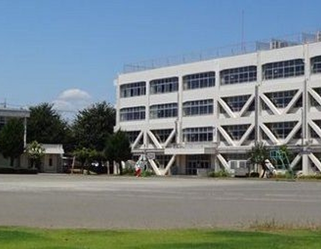 小学校　立川市立若葉小学校（小学校）まで750m
