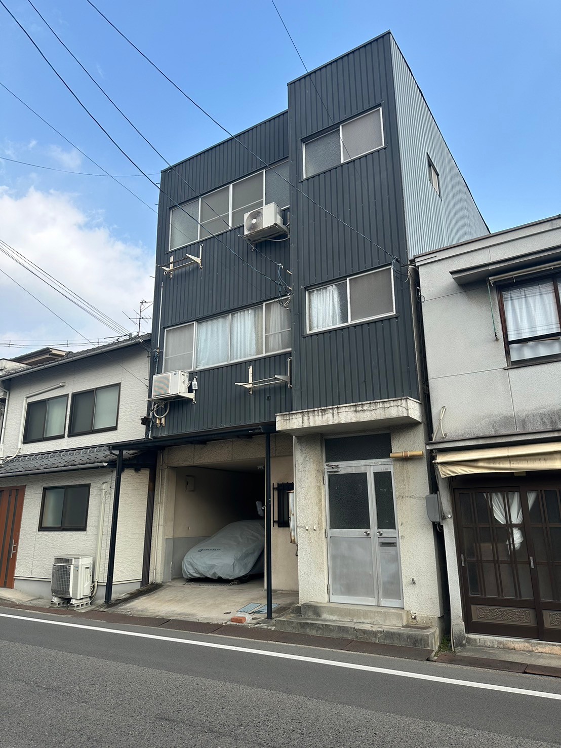 前田産業第1ビルの建物外観