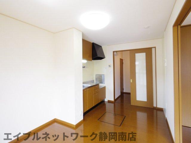 居室・リビング　ダイニングキッチンです